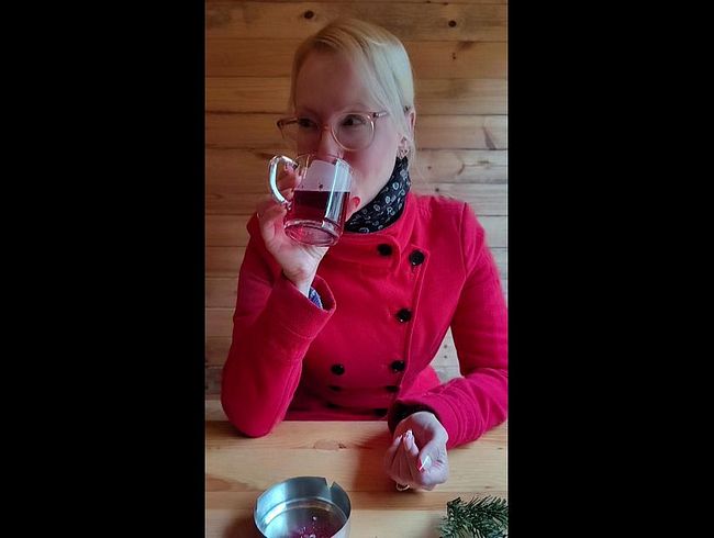 Download: blondehexe - Weihnachtsmarktbesuch führt zu geilem Creampie
