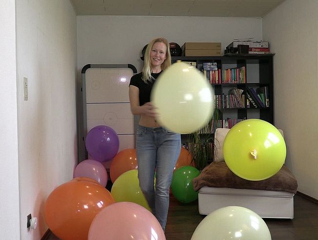 Download: blondehexe - Wenn sie auf dicke Dinger steht...