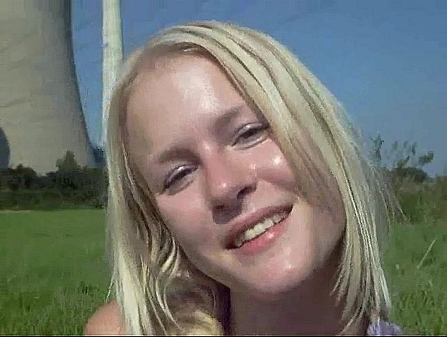 Download: blondehexe - Auf der großen grünen Wiese ;)