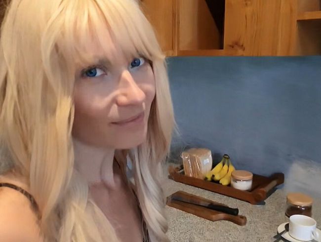 Download: blondes_teen_girl - DREISTER FREMDFICK!! Ehemann meiner Schwester überredet mich zum hemmungslosen Sex!