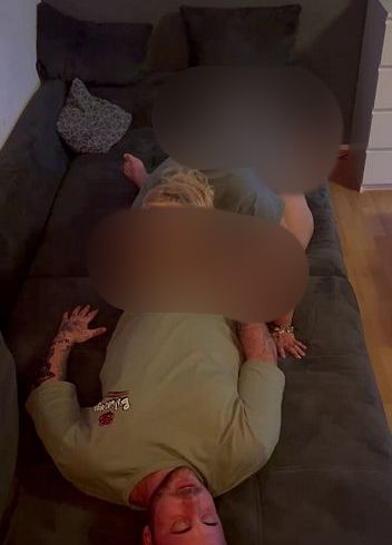 Download: bonieclydeerotik - Bonnie&Clyde blowjob sex mehrfache Orgasmen Verschiedene positionen missionar cowgirl muschi-schwanz