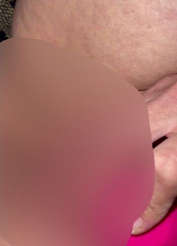 Download: bonieclydeerotik - Nahaufnahme Pussy stimulieren Klitoris feucht kurz vorm squirten multiple Orgasmen stöhnen