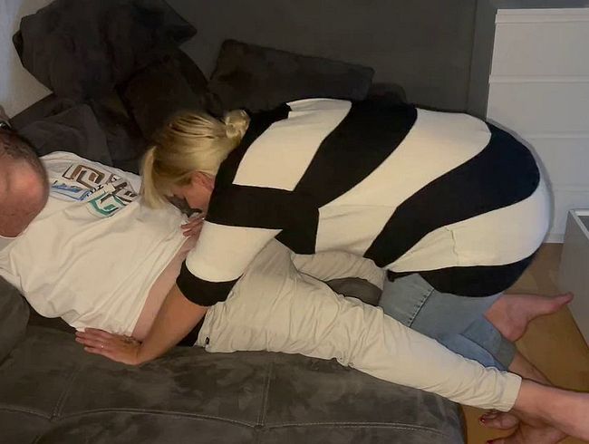 Download: bonieclydeerotik - Quickie Blasen befriedigung  Feuchte Pussy Harter Schwanz Orgasmus Cumshot Couple Amateur