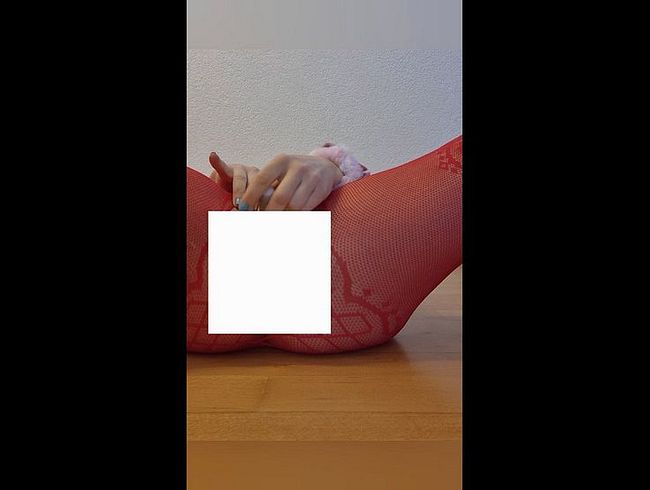 Download: cath_hot - Geile Squirts & Dildo in meinem Arsch ;)..........