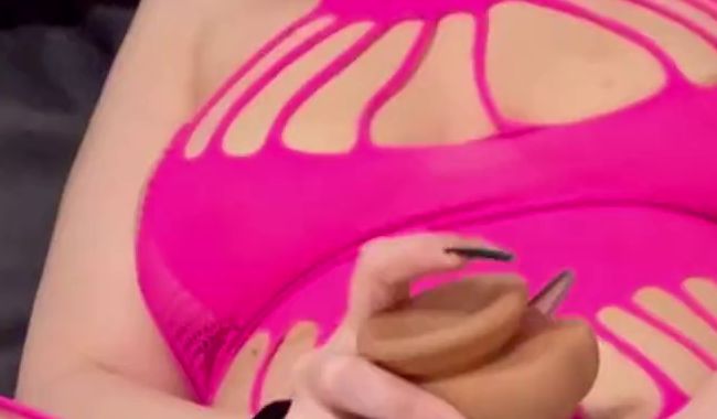 Download: clrapanties - ich schiebe mir mein Dildo in meine Muschi