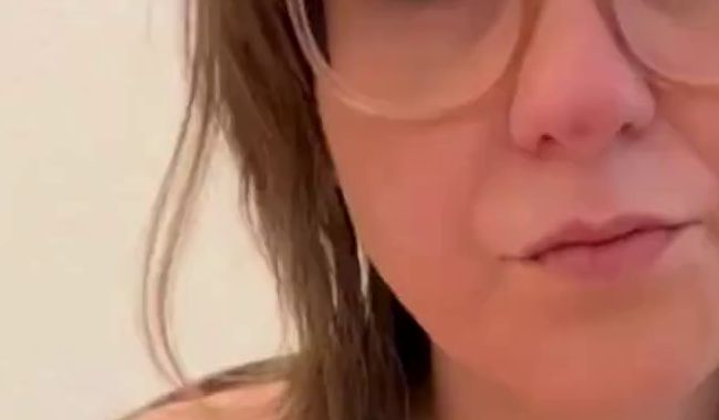 Download: clrapanties - ich spiele mit nem dicken dildo