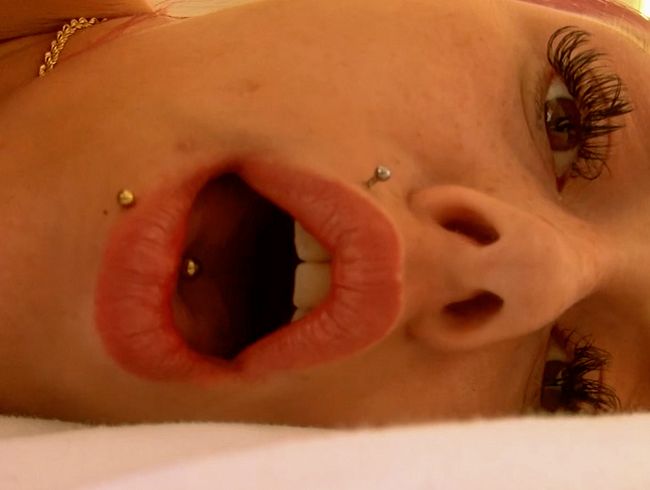 Download: cumbiz - Kitty Teen-Schlampe wurde von BBC H Power kaputt gemacht! Und ihre kleine Muschi wurde vollgespritzt!