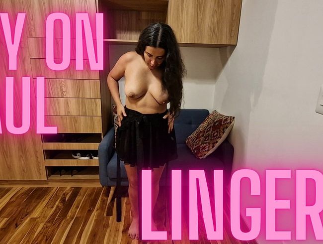 Download: denissetits - Anprobieren von Dessous