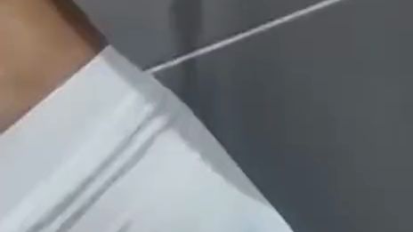 Download: dirtymarriedcouple1 - Direkt ins Hösshen gepinkelt