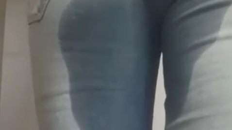 Download: dirtysnake98 - Geh ich zu weit? Selbstbefriedigung in Jeans, mit NS