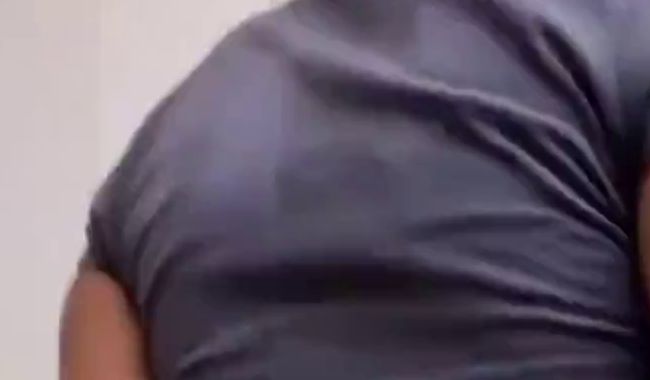 Download: faithsimon - Sexy Ebony spielt mit ihrer Muschi