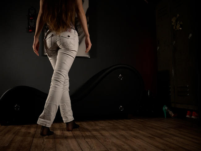 Download: freakart - Versteckt bis die Jeans nass wird :)