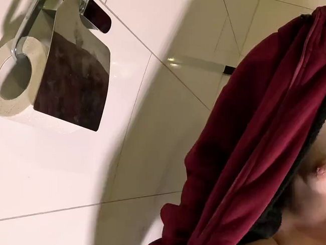 Download: freakart - Richtiger Toilettengang?