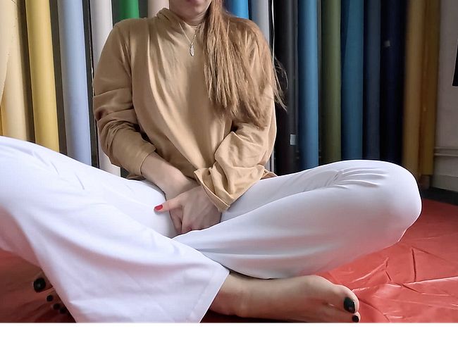 Download: freakart - Ich pinke in meine weiße Sporthose