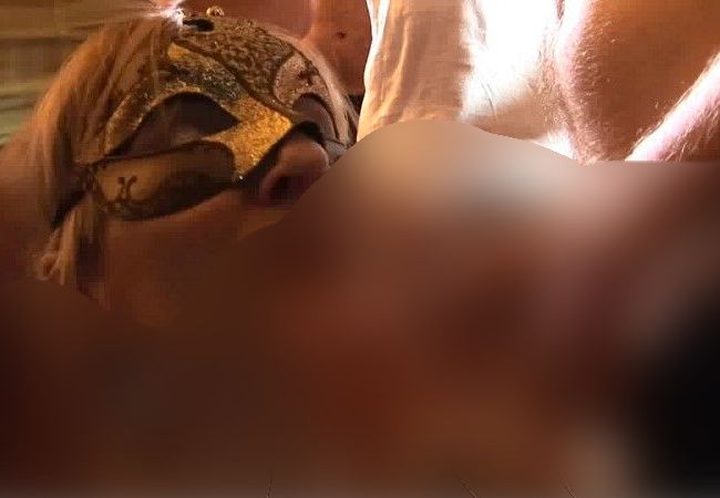 Download: gangbang-spass - 3 fotzen - 9 löcher - sperma frei .. . . . .