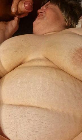 Download: geile-diana - Mein Sperma Fresse