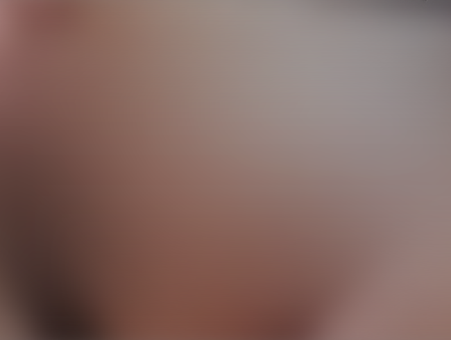 Download: geilsexyfeucht - auf dem Tisch