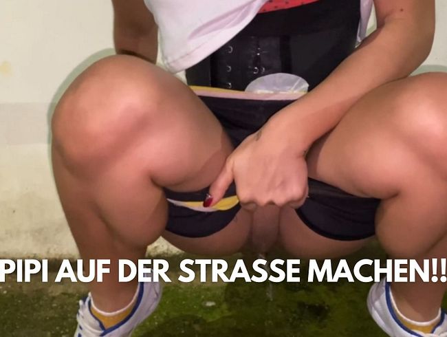 Download: gwenchase - Pinkeln in der Öffentlichkeit !!! OMG