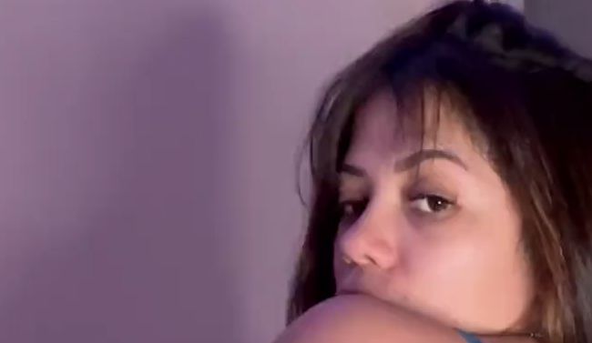 Download: gwenchase - Probieren Sie meine Muschi in Dessous