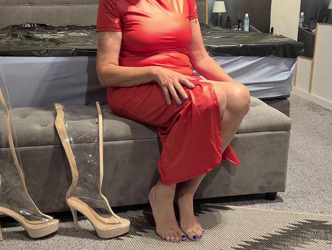 Download: hornysex - Endlich meine neuen transparenten Stiefel genieße dieses Material... in 4K mit Dirtytalk