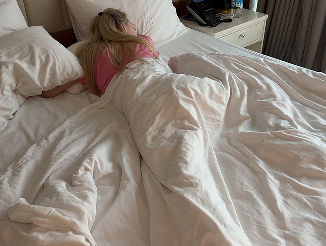 Download: hottilotti01 - Mein erstes mal Anal im Hotel mit einem Fremden