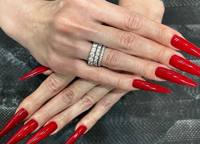 Download: juliadomaina - Video „Lange rote Nägel“, Langfingerfetisch, Hände, eingeölte Hände