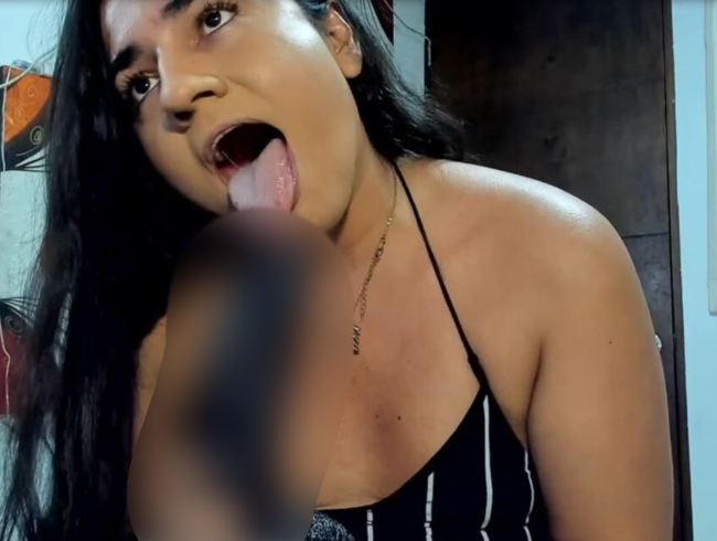 Download: kimbigholles - Knebel mir den großen Dildo