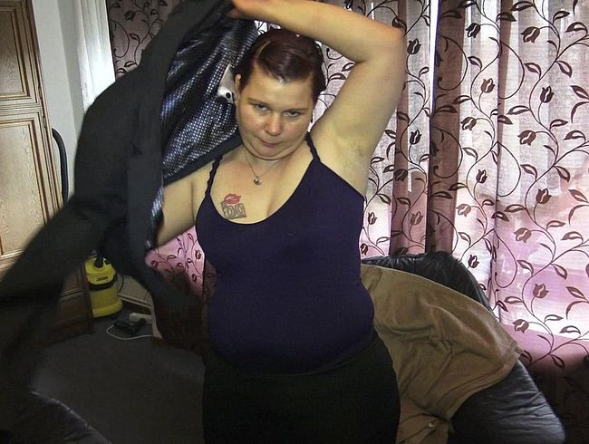 Download: kleines_luder_nrw - Ich musste es mir vor der Arbeit besorgen Teil 2 war schon spät dran aber egal