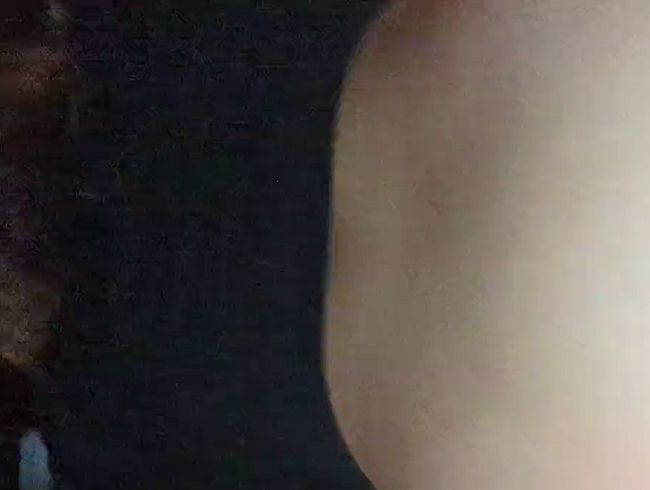 Download: lionscagefantasy - Zocken oder Ficken? Feuchter Ritt im Chefsessel gefällig? Pt.1