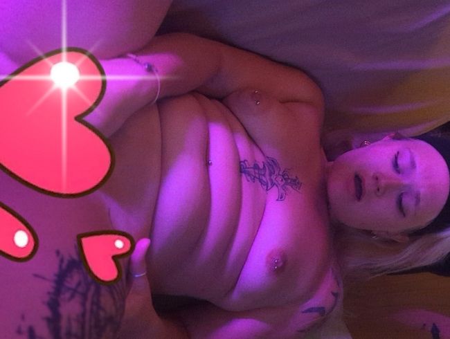 Download: lionscagefantasy - Ich komme Baby!! – BlaseHase fickt sich den nächsten Orgasmus raus Pt2