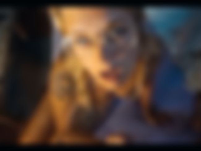 Download: lionscagefantasy - Total Anal?! Sie kommt zwei Mal und spritzt auch noch das Sofa voll?