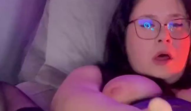 Download: lisanimmersatt69 - ich ficke mich mit dildo