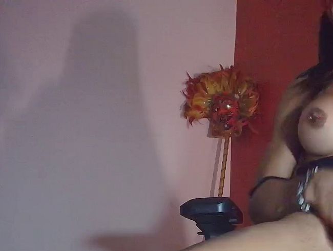 Download: lithbettgoddess - DICKER, HARTER, SINNLICHER SCHWANZ