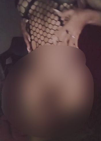 Download: lithbettgoddess - ICH BIN SEHR GEIL, ICH WILL, DASS MEIN DICK VOLL UND GANZ GESAUGT WIRD