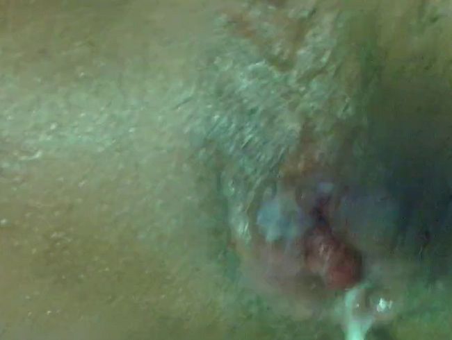 Download: lithbettgoddess - Mein sinnlicher Körper ist mit Creme bedeckt