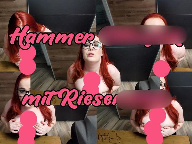Download: little_Eve - Hammer Tittenfick mit Riesendildo