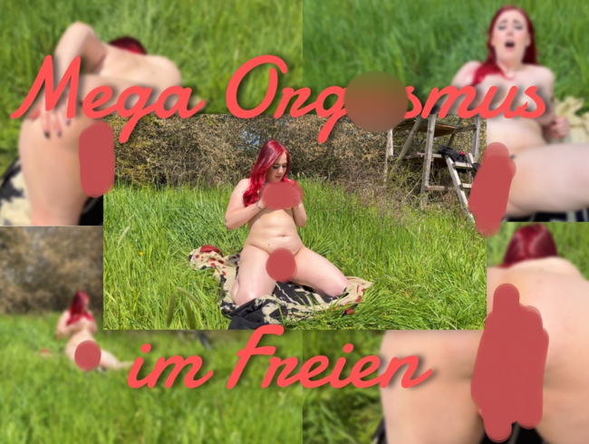 Download: little_Eve - Mega Orgasmus im Freien