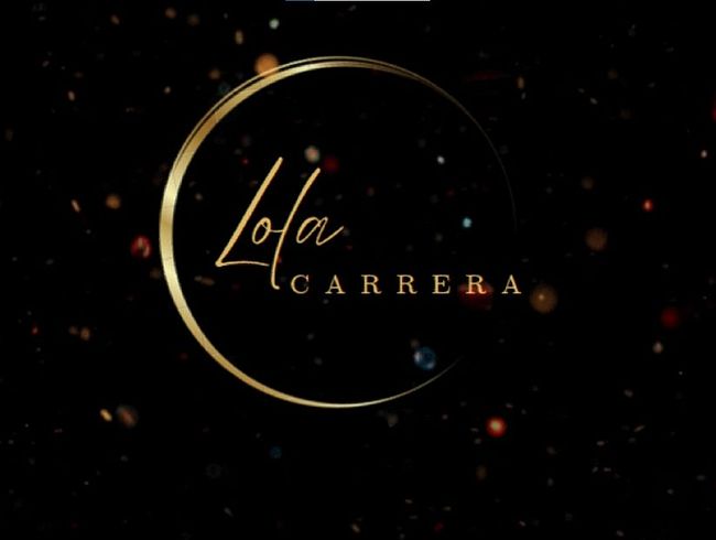 Download: lola-carrera - Lola befriedigt sich auf einen Porno im Homeoffice