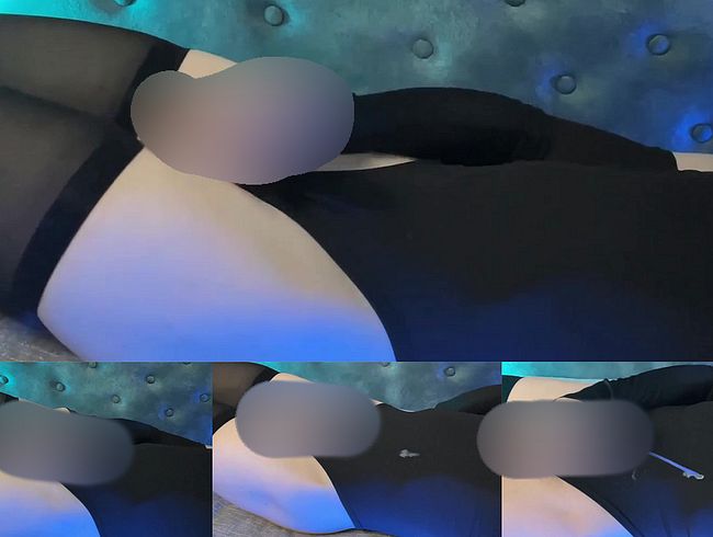 Download: m3m7 - Sexy Femboy in Strümpfen und Bodysuit wichst sich geil und spritzt dabei viel auf den Bauch