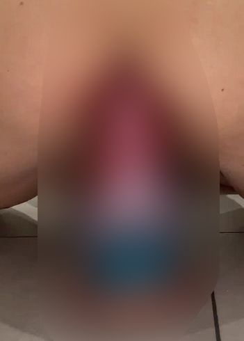 Download: makeover_hot - Fantasie Dildo im Arsch