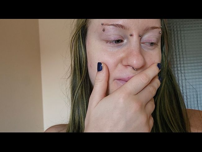 Download: maria__lambrusco - Ich zeig euch meine Höschen - wow, das sind echt viele!