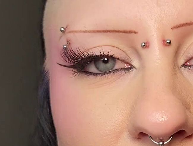 Download: maria__lambrusco - DU bist der Auserwählte-deine Göttin nimmt sich ganz behutsam für dich Zeit & weckt deine Sinne ASMR