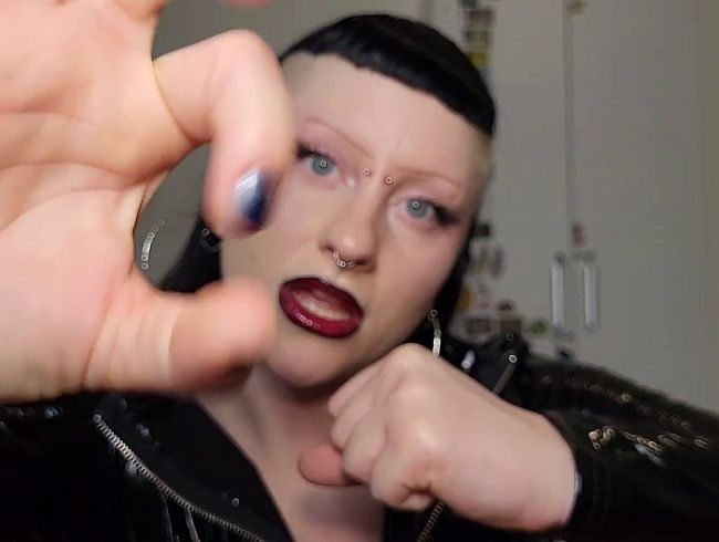 Download: maria__lambrusco - Deine Göttin kümmert sich im Wetlook liebevoll um dich & spielt ein Wichsspiel mit dir - Teil2