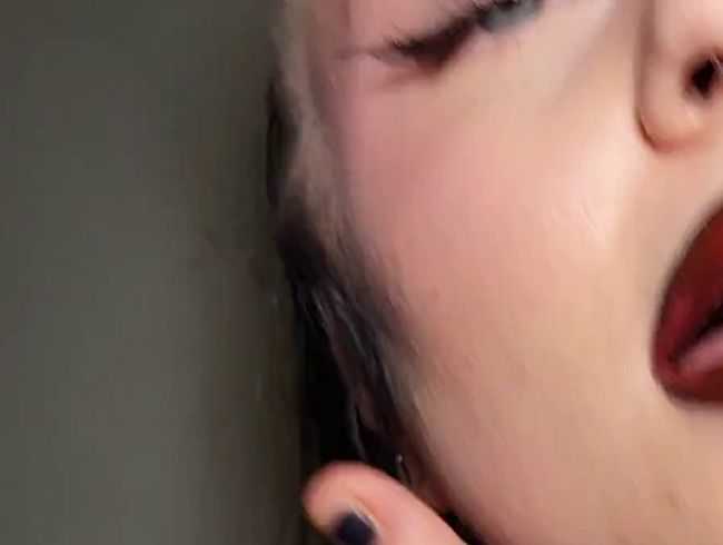 Download: maria__lambrusco - Erotischer, sinnlicher Kurzclip Teil 2