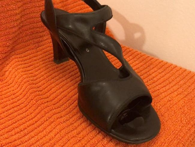 Download: maximum_s_undressed - Hot Heel Pleasure - Shoe Fetish Sex