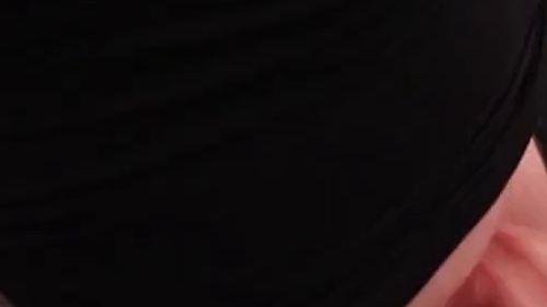 Download: mel_chris - Geile Privat Porno im Swinger club. Sie schluckte jeden Tropfen