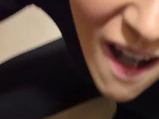 Download: mel_chris - Beim Kochen sein Schwanz bearbeitet, Blowjob / Handjob und geschluckt