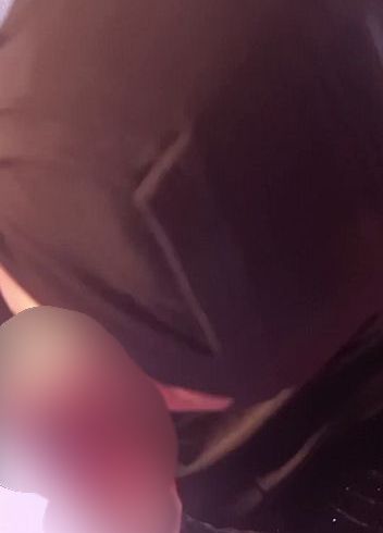 Download: mikberg - Meine heiße muslimische Freundin in Hidsch?b steht auf Sex und mit Sperma bespritzt zu werden.