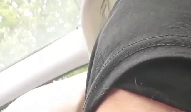 Download: mikberg - Schmutzige Fantasien einer verheirateten Muslimin.