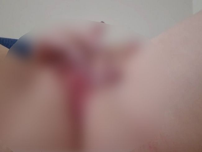 Download: mycandyalice - In der Umkleide erwischt, kein Höschen unter dem Minikleid, riskantes öffentliches Vergnügen